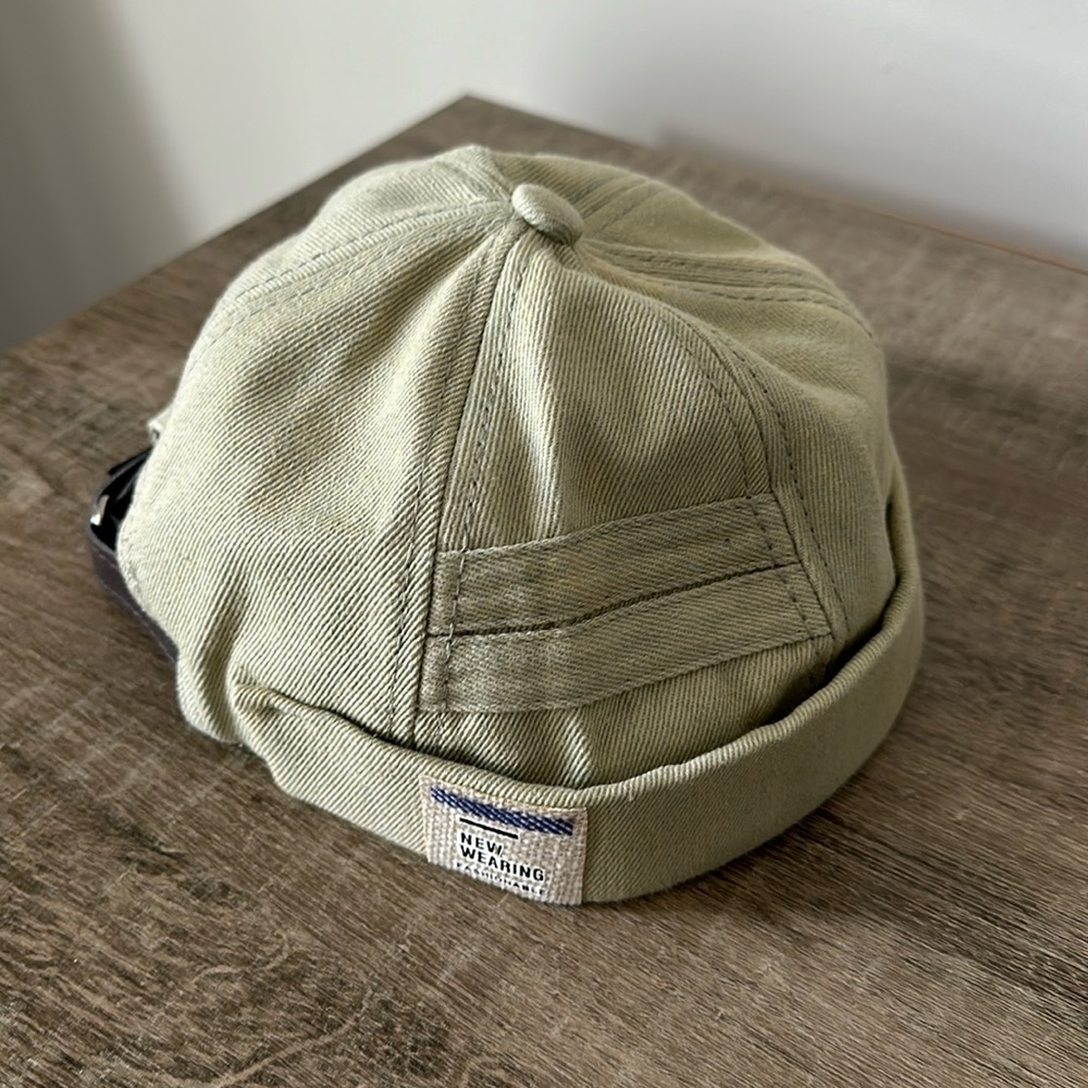 Bill-less hat